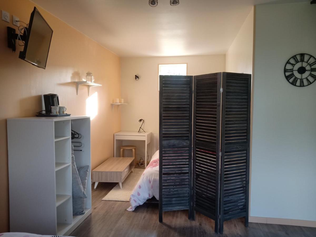 Bed and Breakfast Chez Magali Courtemaux Exterior foto